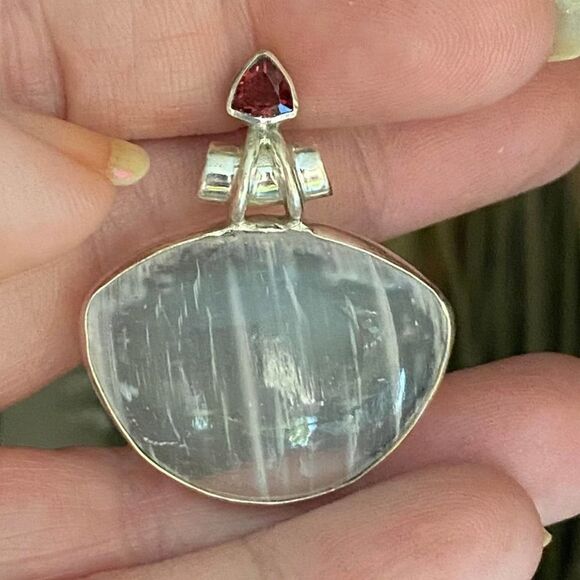 Selenite & Garnet Sterling Silver Pendant - Picture 8 of 9